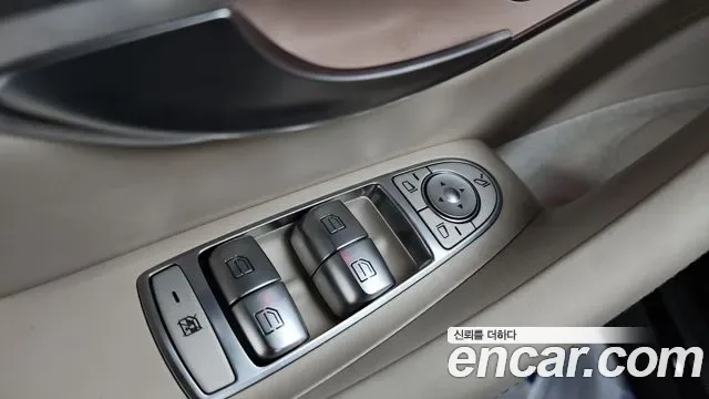 Mercedes-Benz AMG GT 4 43 4MATIC+, миниатюра 8