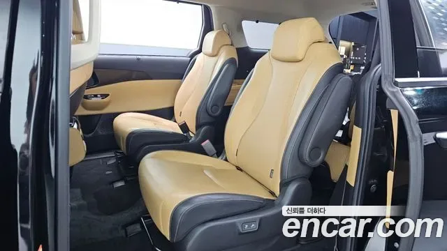 Kia Carnival дизель 9 мест, миниатюра 9