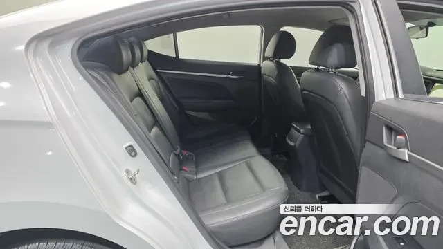 Hyundai Avante AD, миниатюра 15
