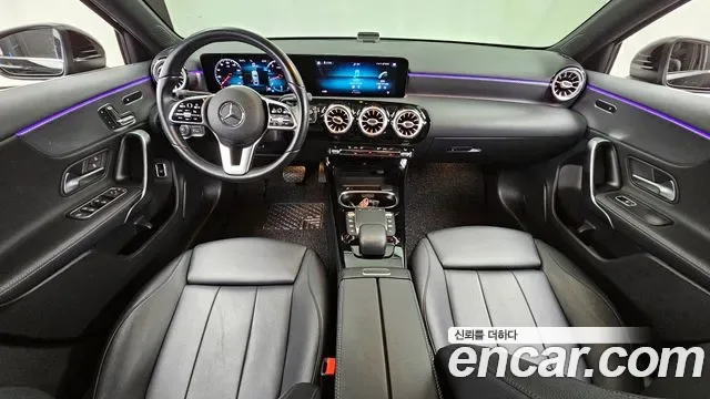 Mercedes-Benz A-Class A220, миниатюра 16