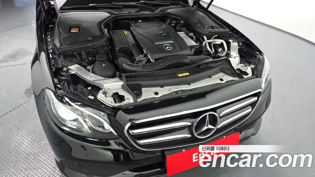Mercedes-Benz E-Class E250, миниатюра 23