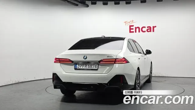 BMW 5 (G60) 520i M, миниатюра 15
