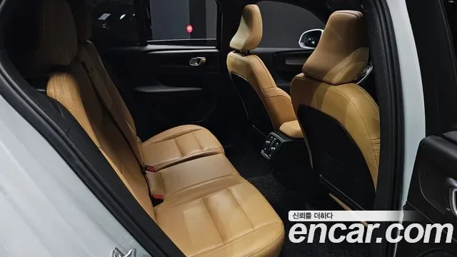 Volvo XC40 T4, миниатюра 19