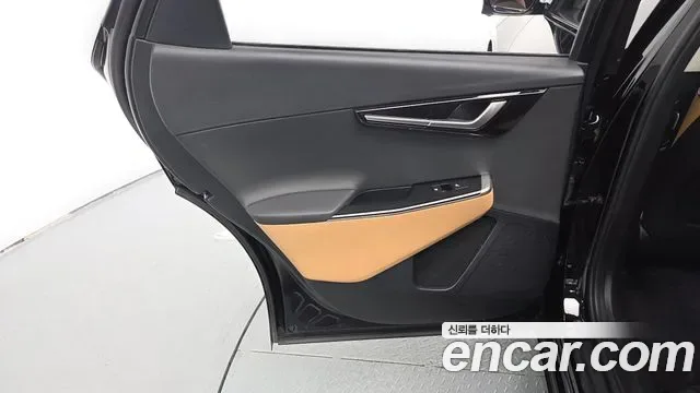 Kia EV6, миниатюра 6