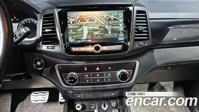 KGM Rexton дизель 2.2 4WD Prestige (5 ), миниатюра 17