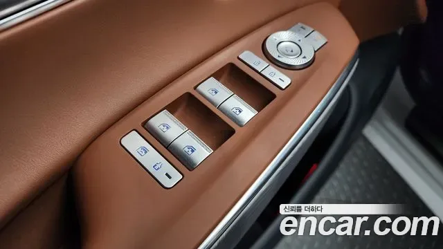 Genesis GV70 2.5T бензин AWD ( ), миниатюра 25
