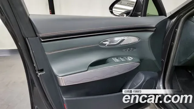 Genesis GV70 2.5T бензин AWD ( ), миниатюра 27