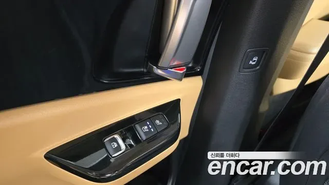 Kia Carnival бензин 7 мест, миниатюра 18