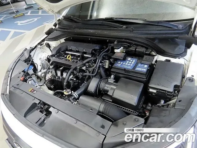 Hyundai Avante AD, миниатюра 13