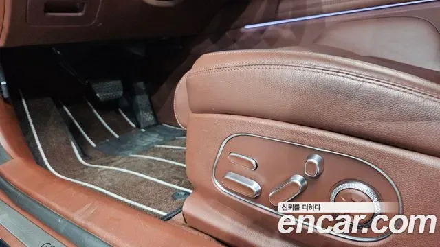 Genesis G90 (RS4) бензин 3.5 Turbo AWD ( ), миниатюра 18
