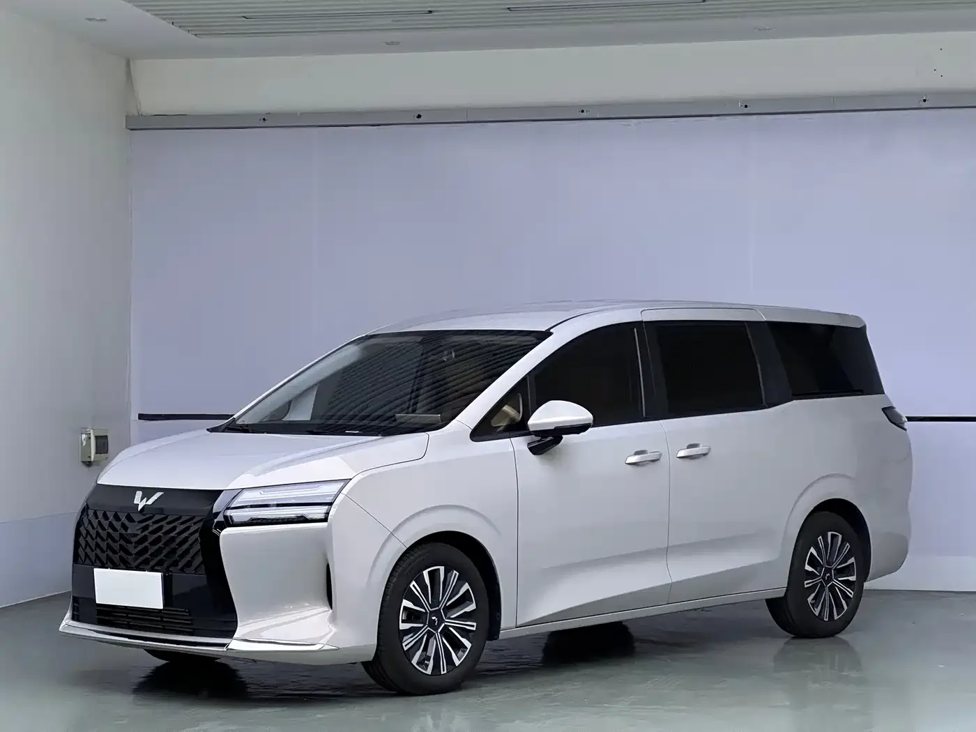Wuling Xingguang 730
