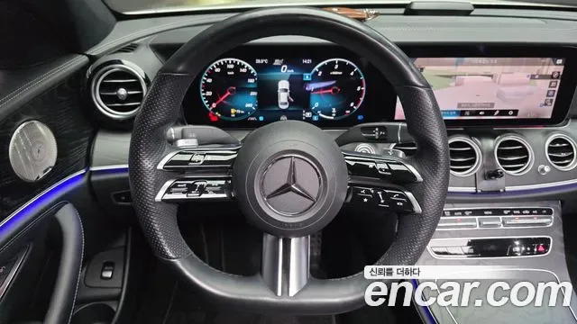 Mercedes-Benz E-Class E220d 4MATIC AMG Line, миниатюра 25