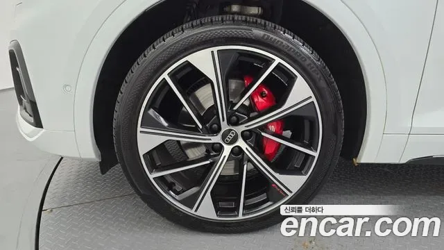 Audi SQ5 3.0 TFSI, миниатюра 3