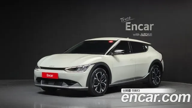 Kia EV6, миниатюра 3