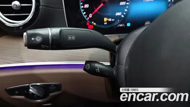 Mercedes-Benz E-Class E250, миниатюра 22