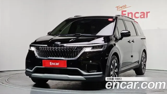 Kia Carnival дизель 9 мест Prestige