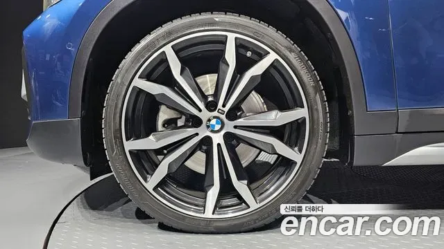 BMW X1 xDrive 20i xLine, миниатюра 10