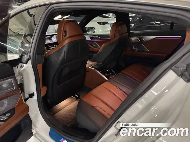 BMW 8 (G15) M850i xDrive, миниатюра 4
