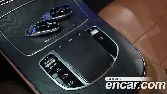Mercedes-Benz E-Class E220d 4MATIC AMG Line, миниатюра 14