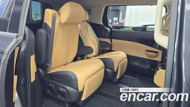 Kia Carnival бензин 7 мест, миниатюра 11