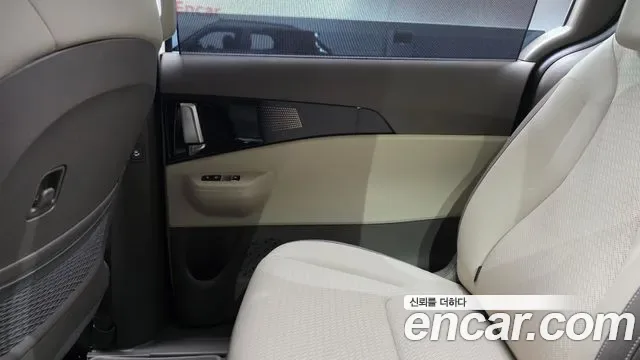 Kia Carnival HEV 9 мест Signature, миниатюра 10