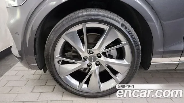 Genesis GV70 2.5T бензин AWD ( ), миниатюра 24