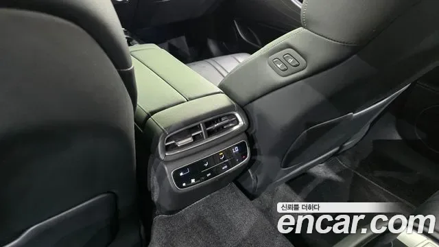 Genesis G80 бензин 3.5 Turbo 2WD ( ), миниатюра 2