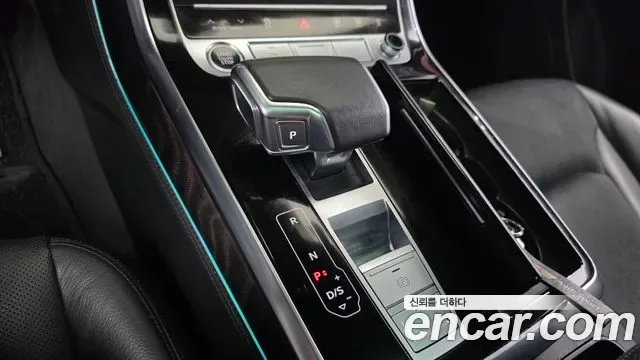 Audi Q8 45 TDI Premium, миниатюра 26