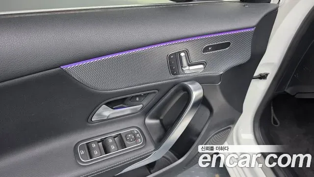 Mercedes-Benz A-Class A220, миниатюра 11