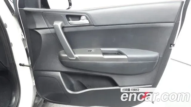 Kia Sportage бензин 2.0 2WD Prestige, миниатюра 2