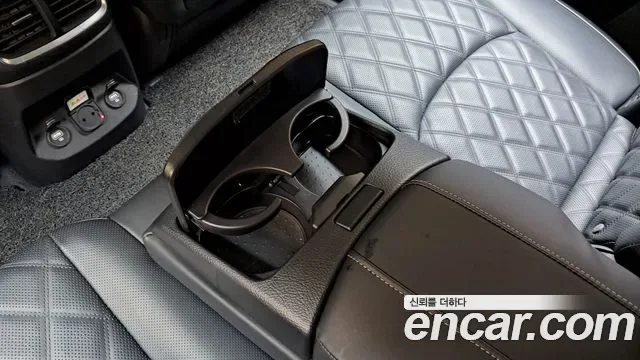 Kia Mohave дизель 3.0 4WD 5 мест, миниатюра 5