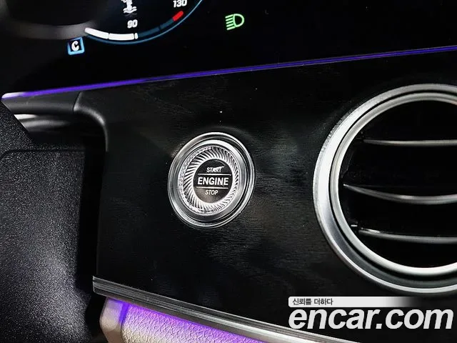 Mercedes-Benz E-Class E250, миниатюра 13