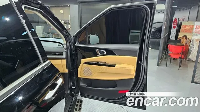Kia Carnival бензин 9 мест, миниатюра 3