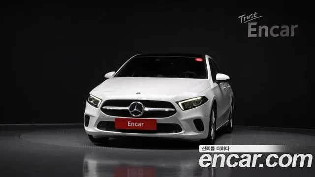 Mercedes-Benz A-Class A220, миниатюра 13