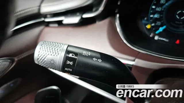 Genesis GV70 2.5T бензин AWD ( ), миниатюра 15