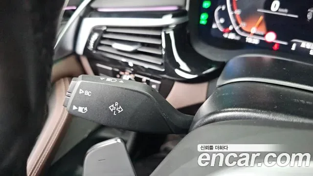 BMW 5 (G30) 530i M, миниатюра 25
