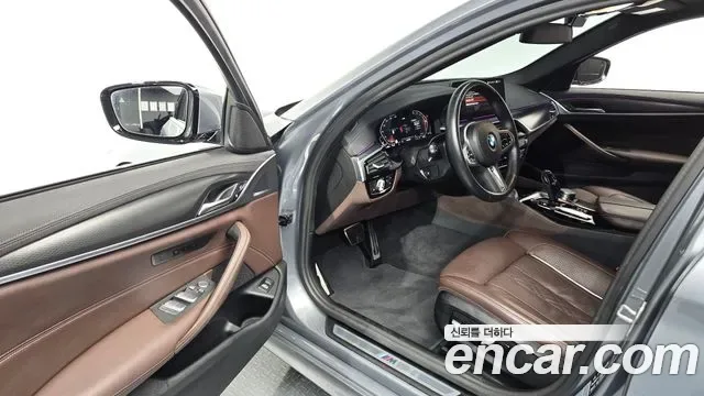 BMW 5 (G30) 523d xDrive M, миниатюра 2