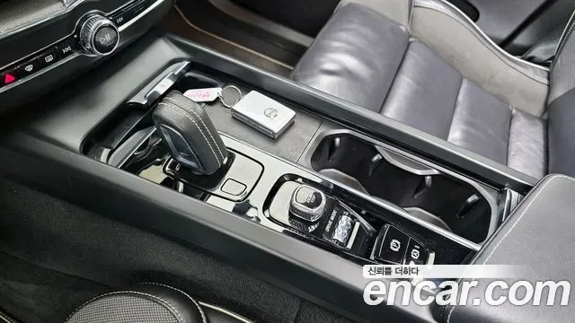 Volvo XC60 T8 R-, миниатюра 21