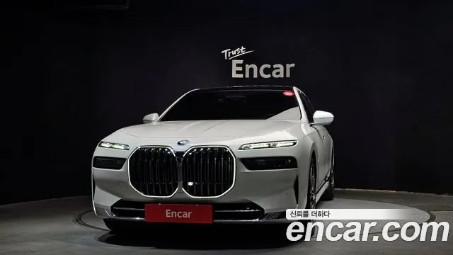 BMW 7 (G70) 750e xDrive, миниатюра 20