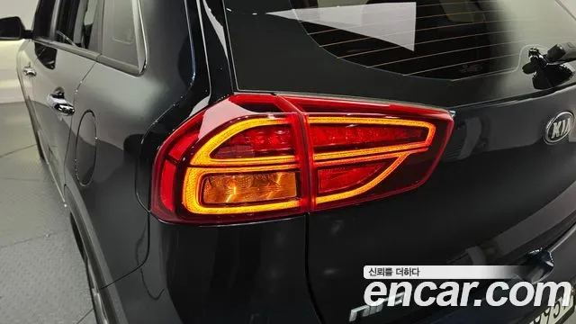 Kia Niro 1.6 HEV, миниатюра 23