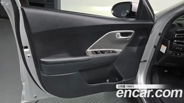 Kia Niro, миниатюра 6