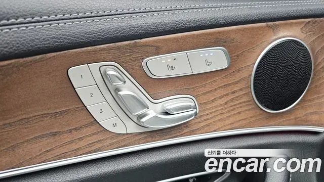 Mercedes-Benz E-Class E250, миниатюра 3