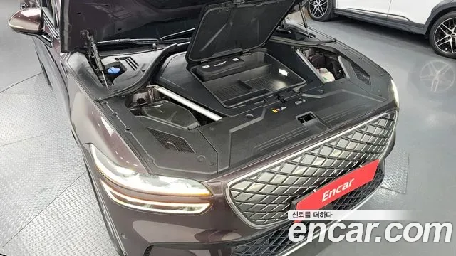 Genesis GV70 e-AWD, миниатюра 10