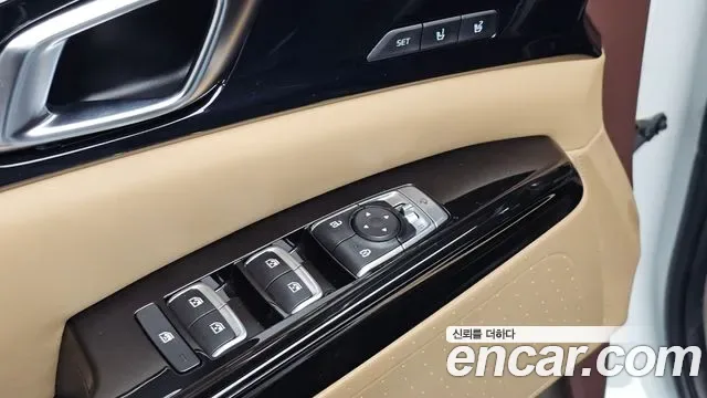 Kia Carnival бензин 9 мест ( ), миниатюра 7