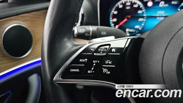 Mercedes-Benz E-Class E250, миниатюра 12