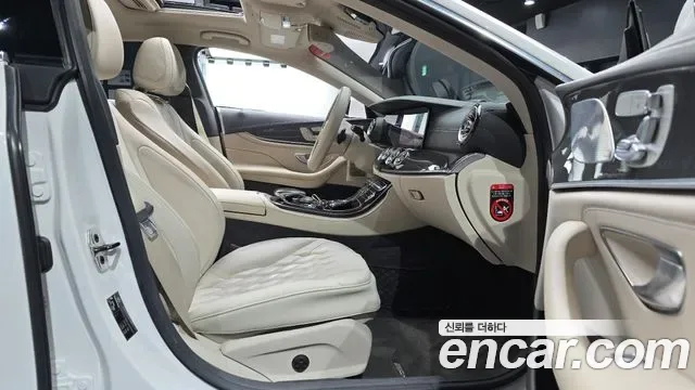 Mercedes-Benz CLS CLS300d AMG Line, миниатюра 19