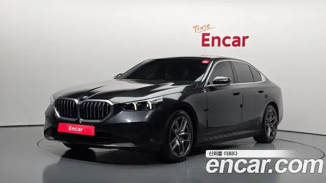 BMW i5 eDrive 40, миниатюра 10