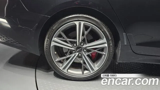 Genesis G70 бензин 2.5T 4WD ( ), миниатюра 3