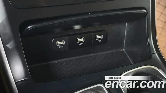 Kia Carnival дизель 9 мест Prestige, миниатюра 3