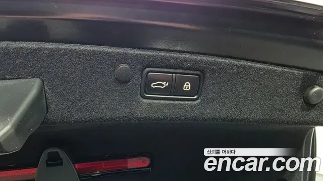 Hyundai Grandeur Calligraphy, миниатюра 9